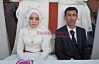 MİHRİBAN&MUSTAFA MUTLULUĞA YELKEN AÇTILAR