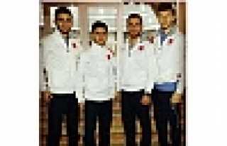   MİLLİLER KAMPA GİRDİ