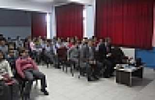 Minikler Büyükşehir Seminerinde