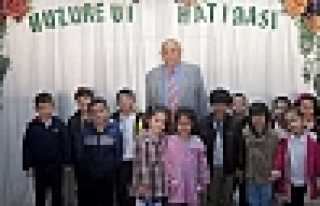 Minikler Huzurevini Ziyaret Etti