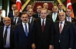 BAYLAN CUMHURBAŞKANLIĞI SARAYINDA