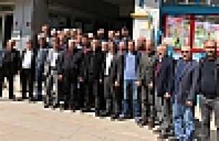 MUHTARLAR MHP’Yİ ZİYARET ETTİ