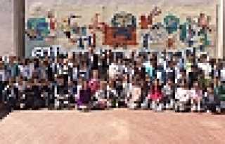 MURAT NİŞANCI ORTAOKULUNDAN KARDEŞLİK KÖPRÜSÜ