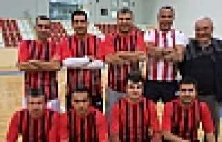 MUSTAFA ASIM ESİT ELEKTRİK'E SET VERMEDİ