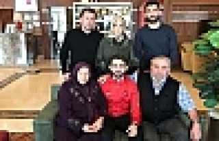 Ömer Faruk’a aile morali 