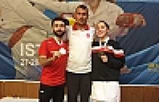 Otel’de Mahsur Kaldılar