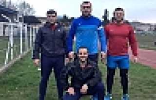 PEHLİVANLAR KAMPA GİRDİ