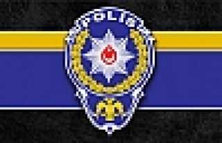 POLİS KUYUMCU HIRSIZLARINI YAKALADI