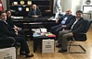 PÜSKÜLLÜ AYHAN'I ZİYARET ETTİ