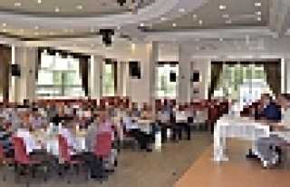 PÜSKÜLLÜ MUHTARLARA SESLENDİ BİZLERE GÜVENİN