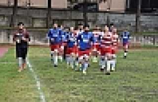 RAKİP GELMEYİNCE ANTRENMAN YAPTILAR