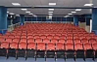 RASİMPAŞA SİNEMA SALONU YENİLENDİ