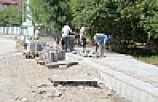 RASİMPAŞA’DA KİLİT PARKE ATAĞI