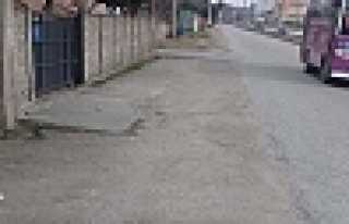 Rasimpaşalılar'dan Kaldırım Talebi