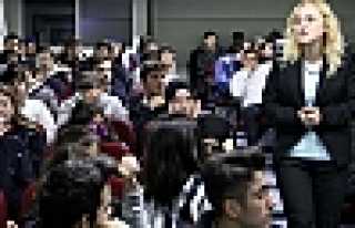 Sağlıkla Yaşamak İçin Diyabetle Mücadeleyi Destekliyoruz...