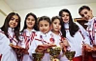 SAKARYA CİMNASTİKTE YÜKSELİYOR