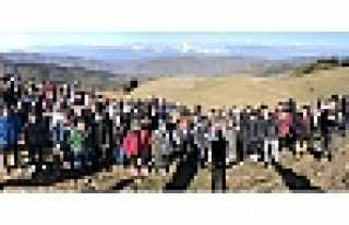 Dikmen Yaylasında Keyifli Bir Gün geçirdiler