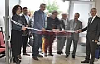 SANATSEVERLER SERGİDE BULUŞTU