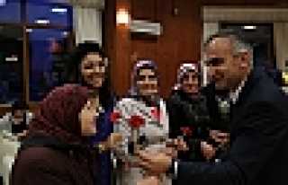 SAPANCALI AK ANNELERİN MUTLU GÜNÜ