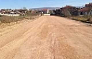 SARIDEDE MAHALLESİNDE YOL GENİŞLEME ÇALIŞMASI