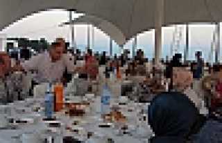 ŞEHİT AİLELERİ BAYRAKTEPE'DEYDİ 