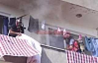 SELVİDİBİ SOKAKTA YANGIN KORKUTTU