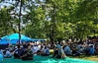 Şeyh İzzettin İsmail Türbesi Hacet Bayramı