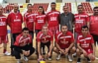 Ş.MAHMUTBEY,NOKSEL B. TAKIMINA  SET VERMEDİ