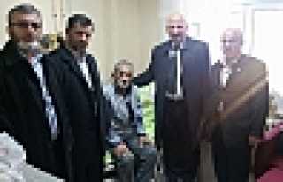 SOFU, AKYOL İLE SERVİSLERİ GEZDİ