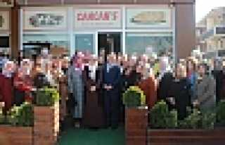 Sofu Programdan Programa Koşuyor