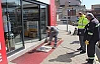 Sosyal Mesafeye Dikkat