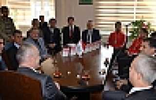 SPOR GENEL MÜDÜR YARDIMCISI KARATECİLERİ KUTLADI