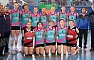 SULTANLAR 12’DEN VURDU