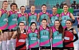 SULTANLAR 8'DE 8'YAPTI