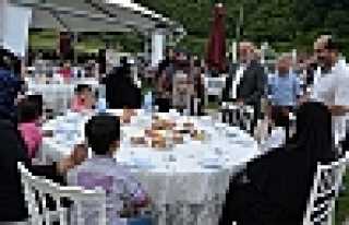 Suriyeli Kardeşlerimiz İftarda buluştu