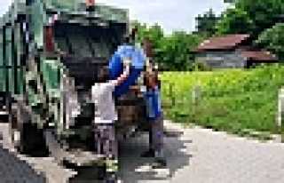 TEMİZLİK PERSONELİNDEN BAYRAM MESAİSİ