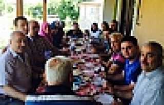 TİRYAKİ AİLESİ BAYRAMDA BULUŞTU