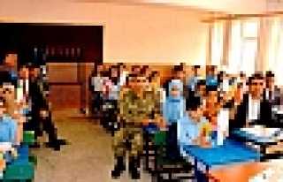 TUGAY KOMUTANI MEKTUP YAZDI