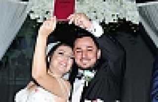 TUĞÇE İLE ŞENOL BİR ÖMÜR MUTLULUĞA YELKEN...