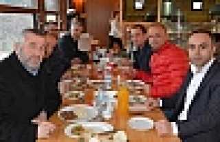 TUTKUNLAR YAPI 18. YILINI KUTLADI 