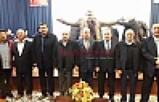 VARLICA YENİDEN BAŞKAN SEÇİLDİ