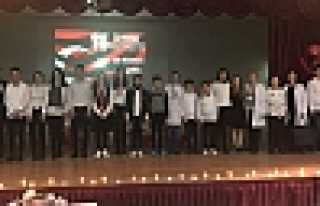 VATAN VE BAYRAK ŞİİR DİNLETİSİ