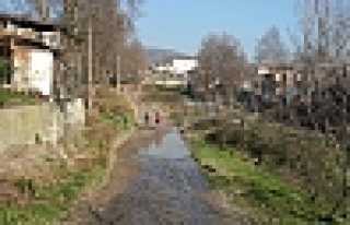 VATANDAŞ ÇÖZÜM BEKLİYOR