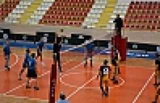 Voleybol Turnuvası Start Aldı