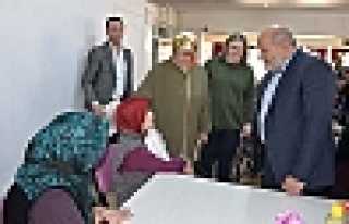 YAŞLILARIMIZ BİZİM BAŞ TACIMIZDIR