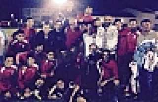 YENER’E SÜRPRİZ DOĞUM GÜNÜ