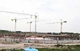 YENİ SAKARYA STADYUMU YÜKSELİYOR