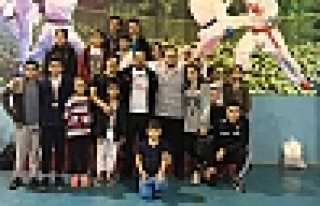 Yeşilyurt Karate’den 19 Madalya