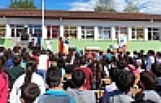 Yeşilyurt'a Kütüphane Kurdular