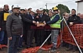 YEŞİLYURT’TA TEMEL ATILDI